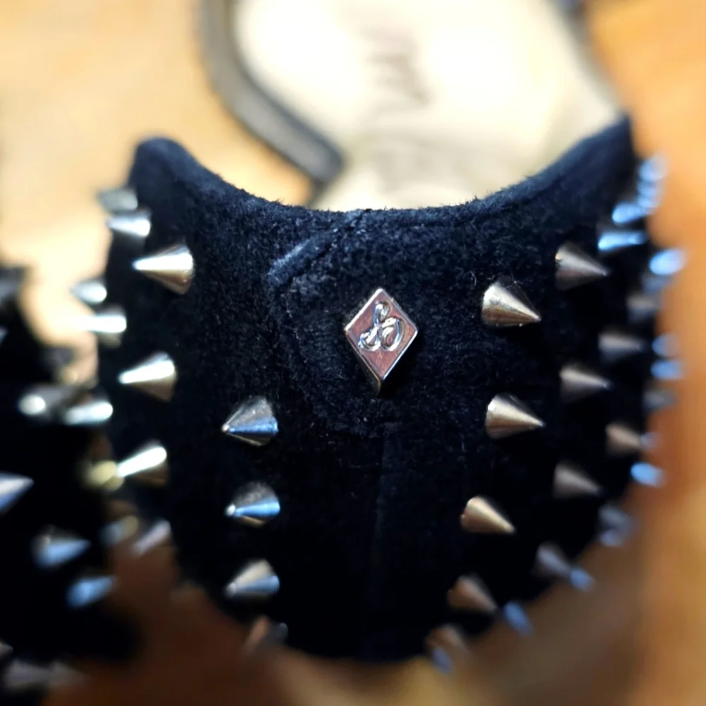 EUC!!! | Sam Edelman | Black | Suede | Gold | Spike | Hazel | Pumps | Size 8 - Picture 8 of 8